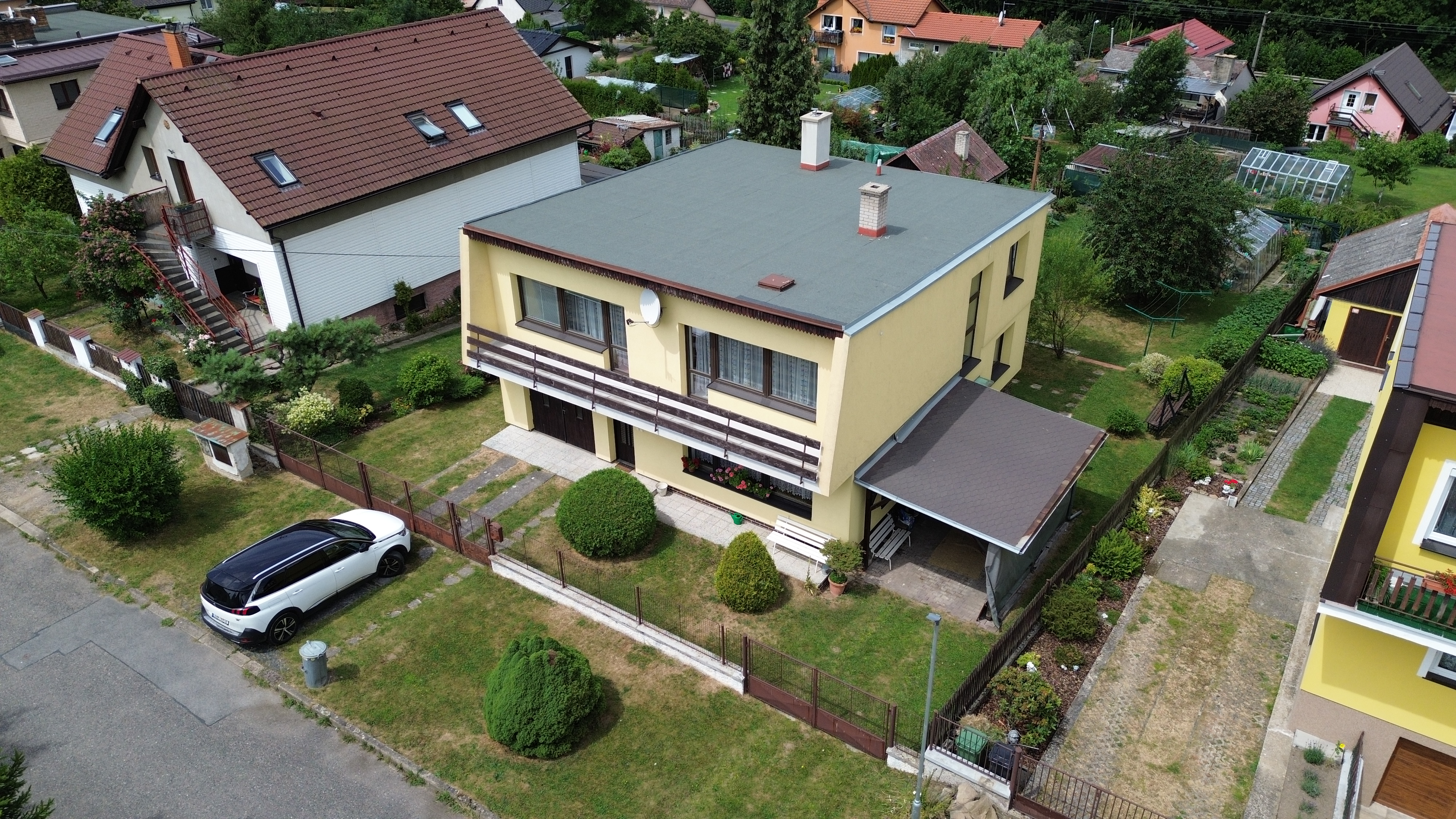 Velice pěkný rod. dům / možnost užívat jako dvougenerační / 6 + 1 + 2 x koupelna s WC 3 km od Příbrami, Vysoká Pec 188