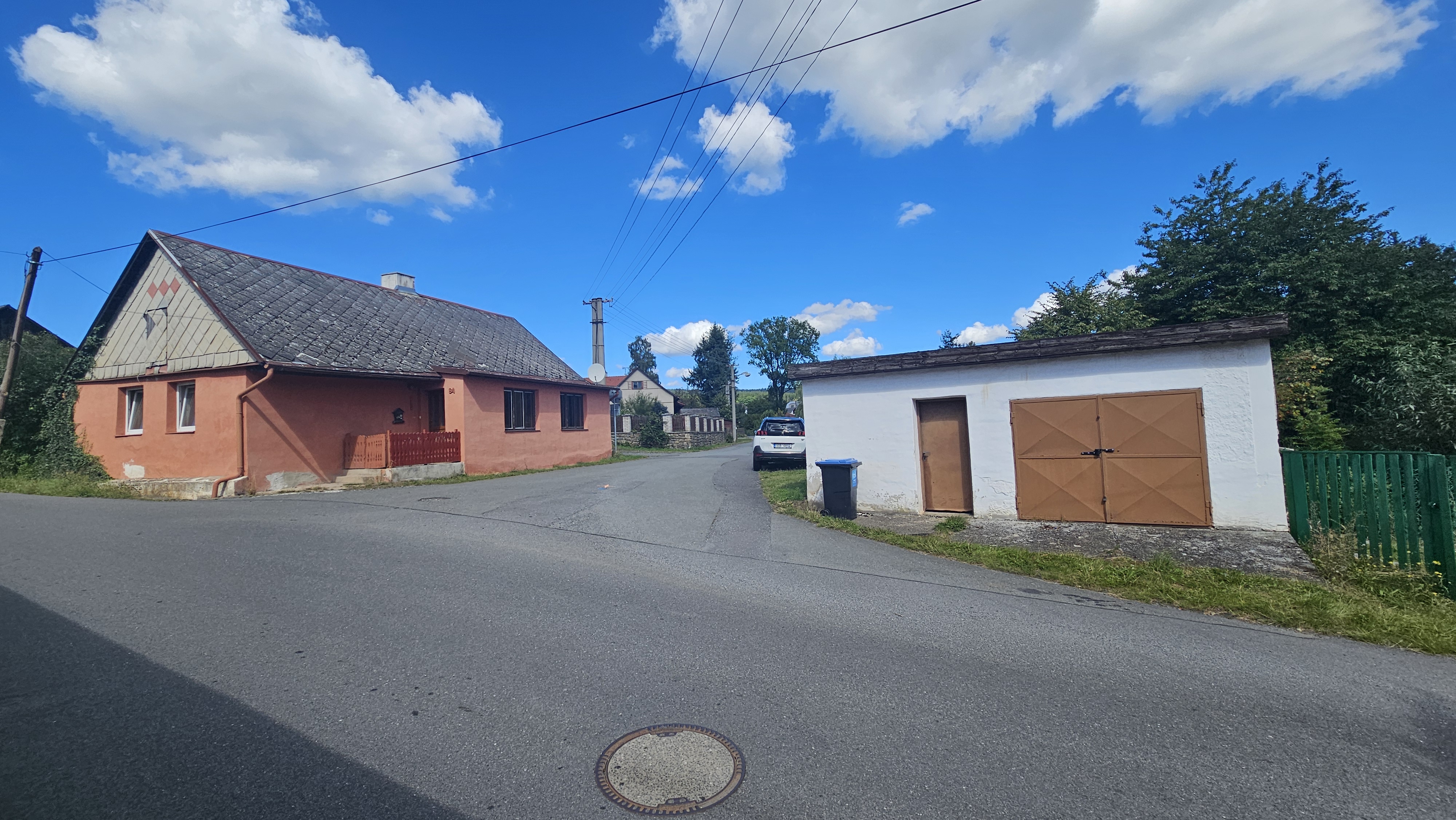 Prodej staršího rodinného domu 4+1 s garáží, kolnou a zahrádkou cca 7 km od Příbramě-Obecnice 84